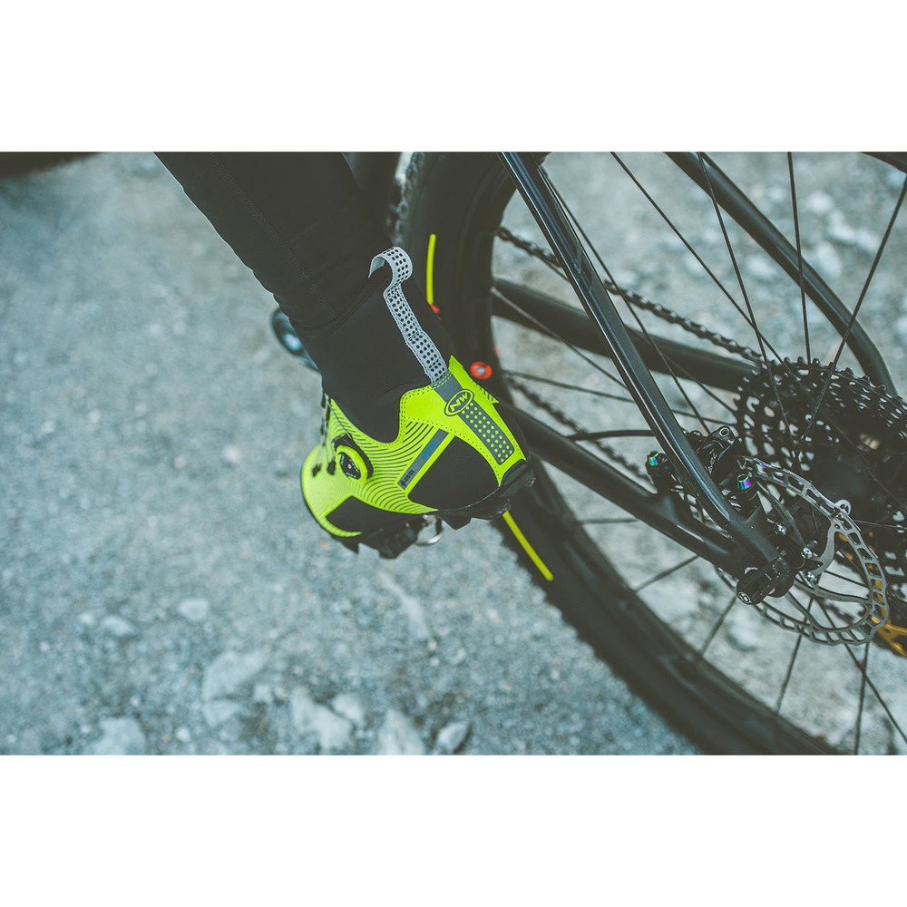7. Northwave - pantofi ciclism MTB iarna Celsius XC Arctic GTX - negru