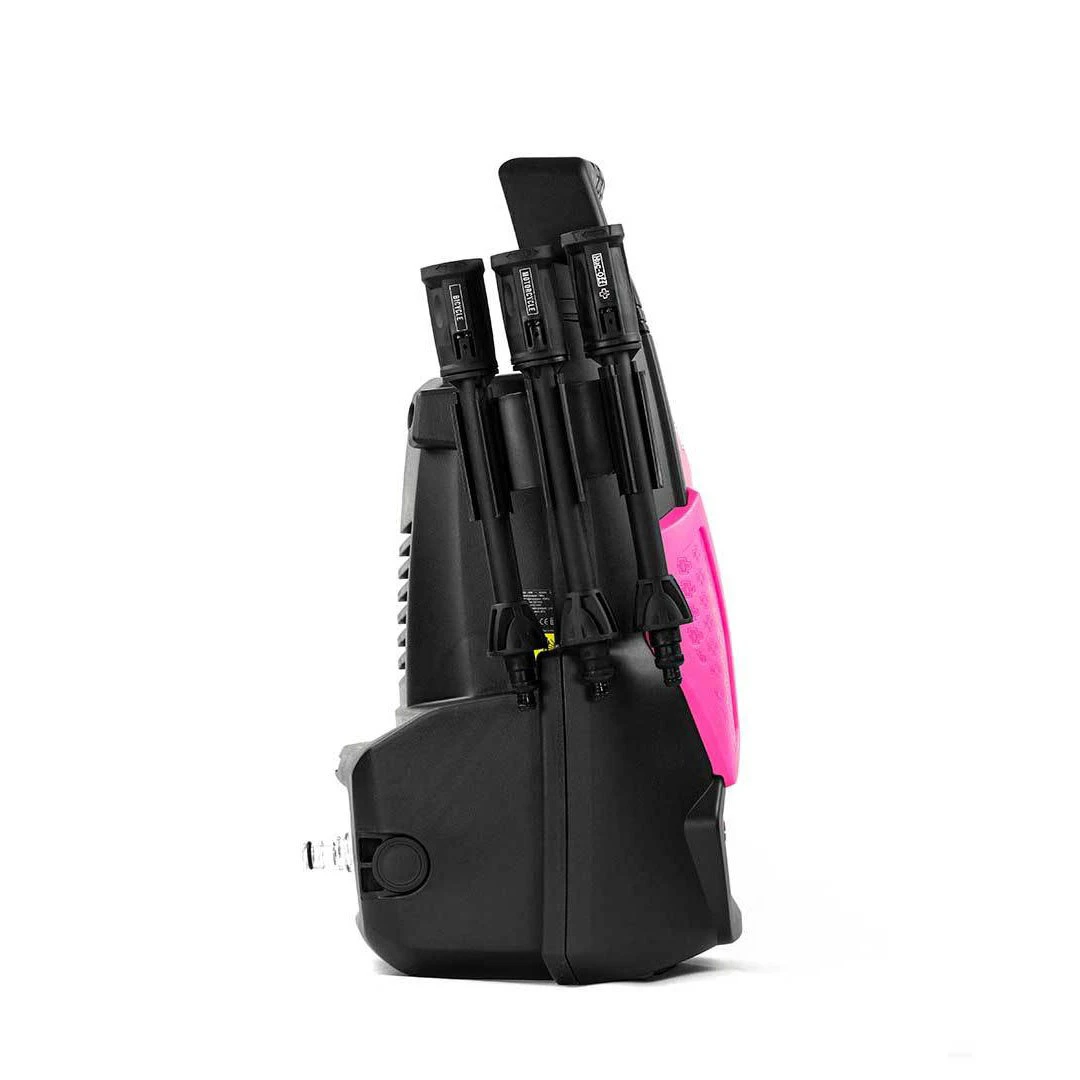 5. Muc-Off - Sistem de curatare cu presiune pentru biciclete si motociclete