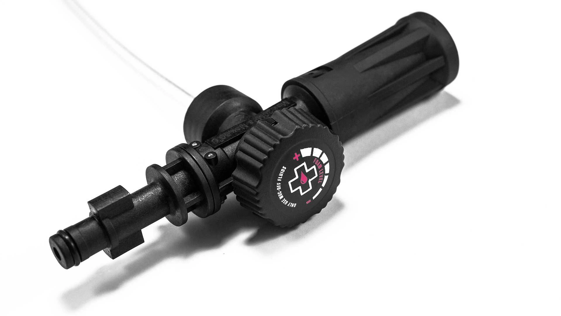 8. Muc-Off - Sistem de curatare cu presiune pentru biciclete si motociclete