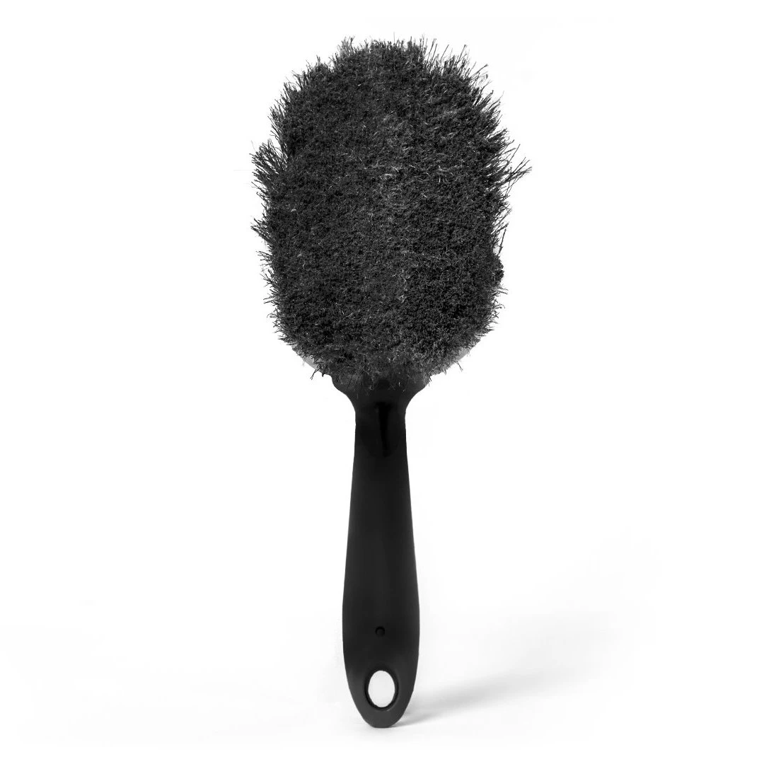 1. Muc-Off - perie pentru curatarea bicicletei - Soft Brush