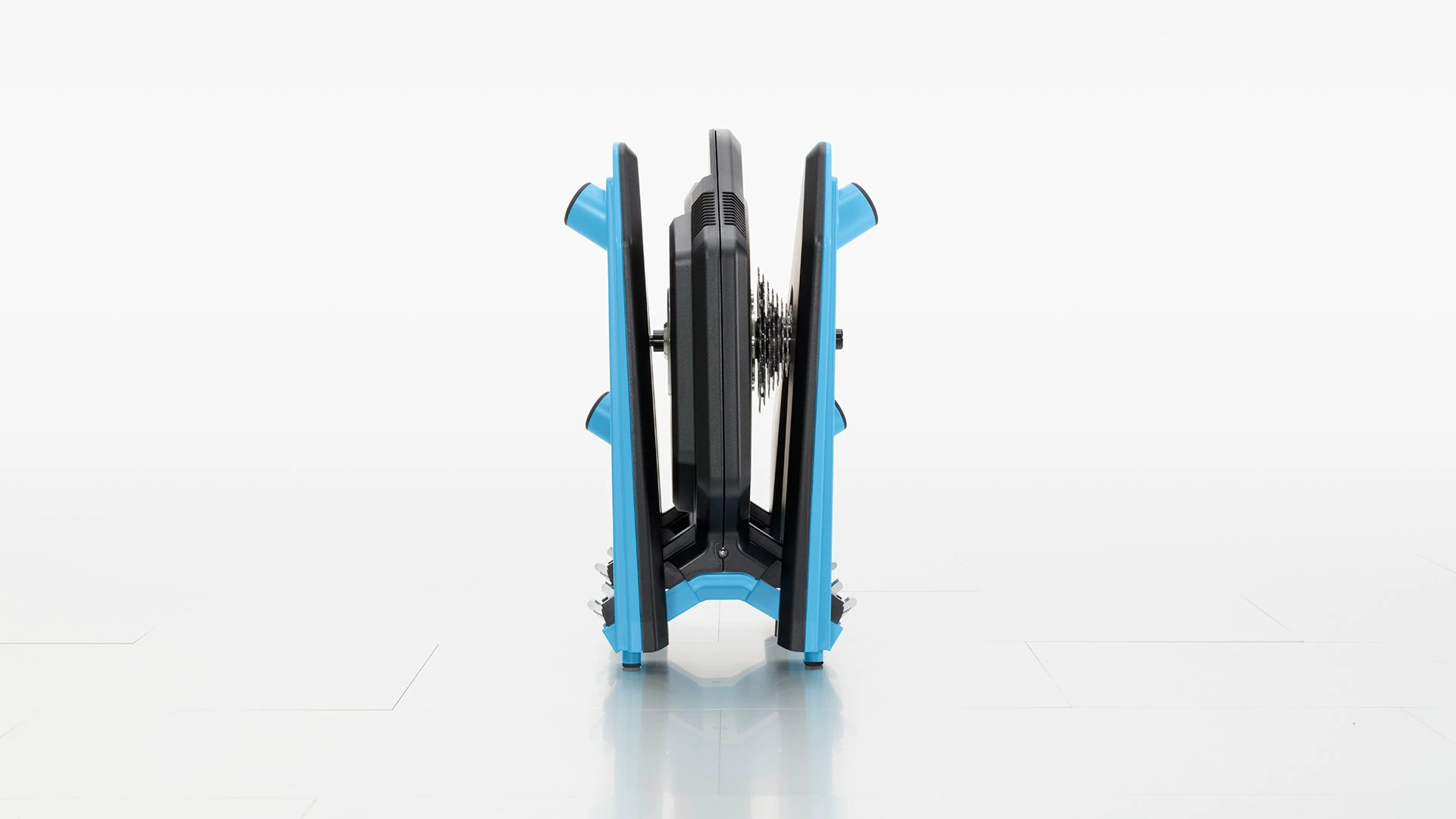6. Garmin Tacx Neo 2T Smart T2875 home trainer smart direct-drive