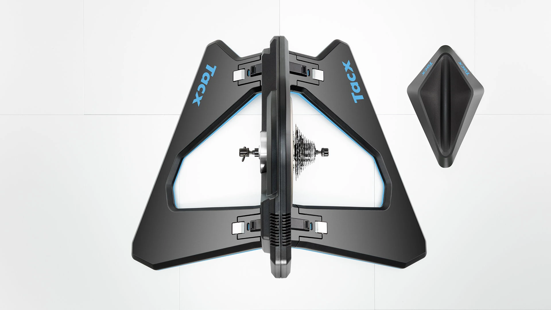 3. Garmin Tacx Neo 2T Smart T2875 home trainer smart direct-drive