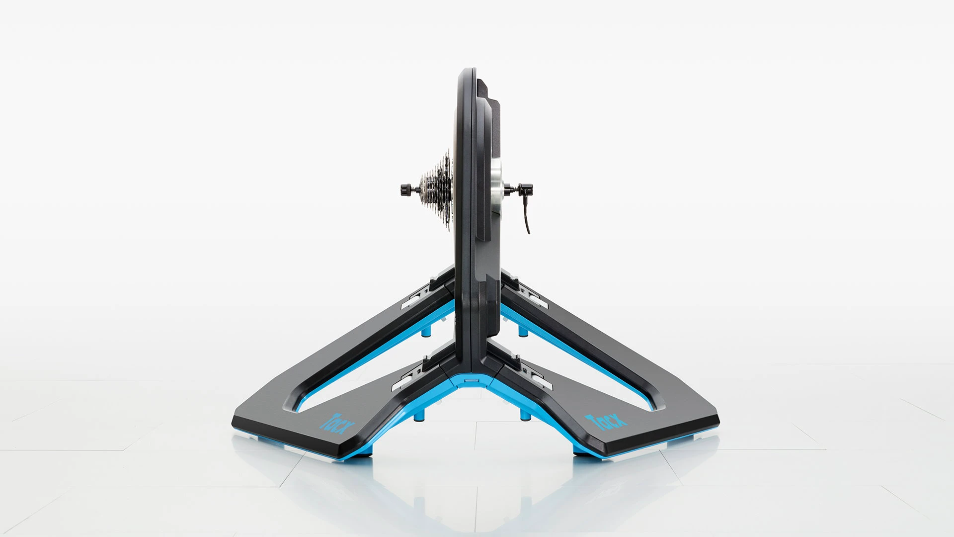 8. Garmin Tacx Neo 2T Smart T2875 home trainer smart direct-drive