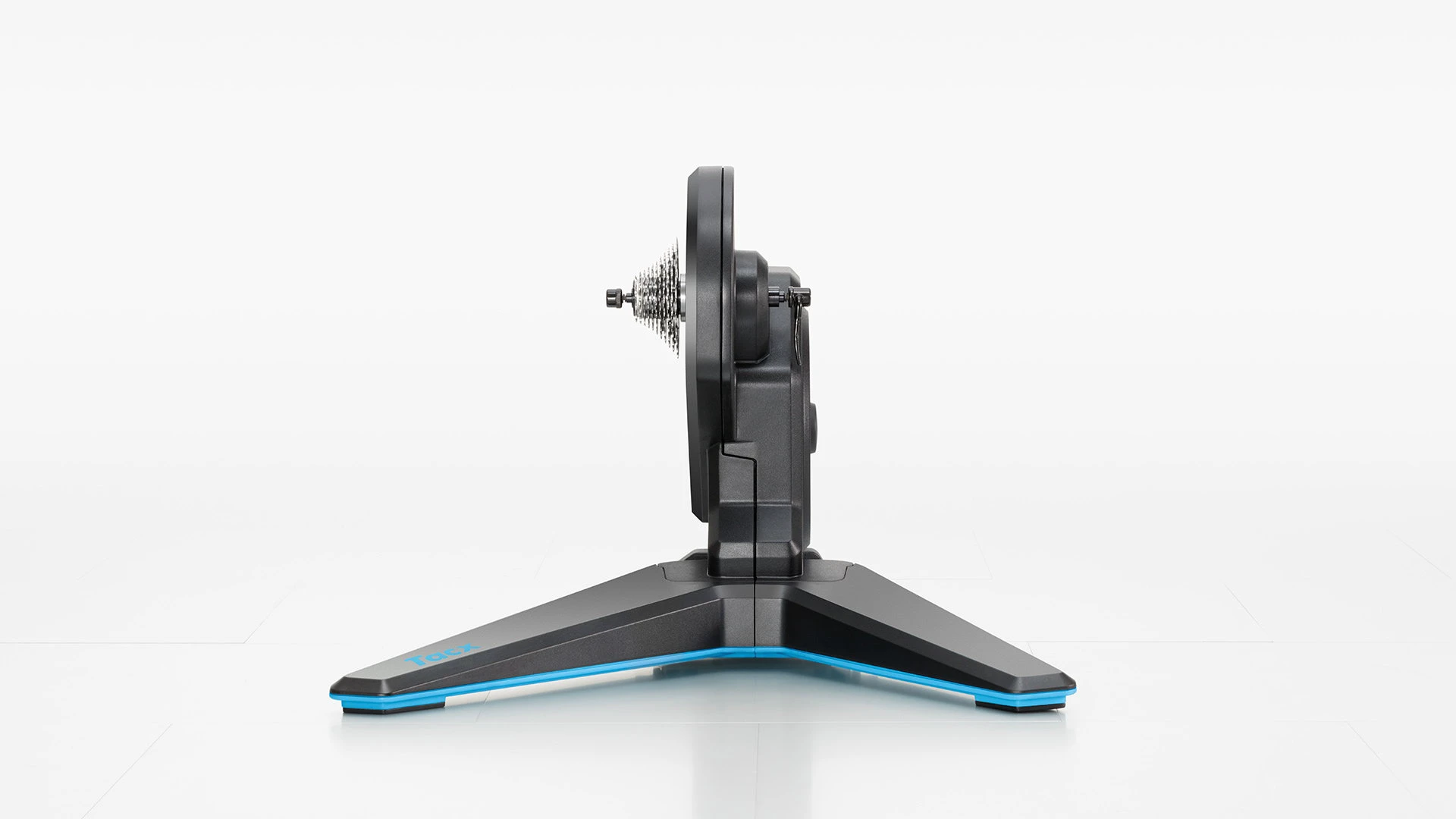 3. Garmin Tacx Flux 2 Smart T2980 home trainer smart direct-drive