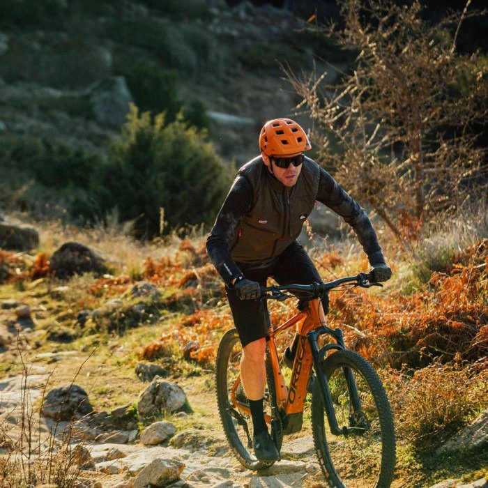 6. Orbea URRUN 10 Leo Orange (Gloss) - Black (Matt) - bicicletă electrică MTB hardtail