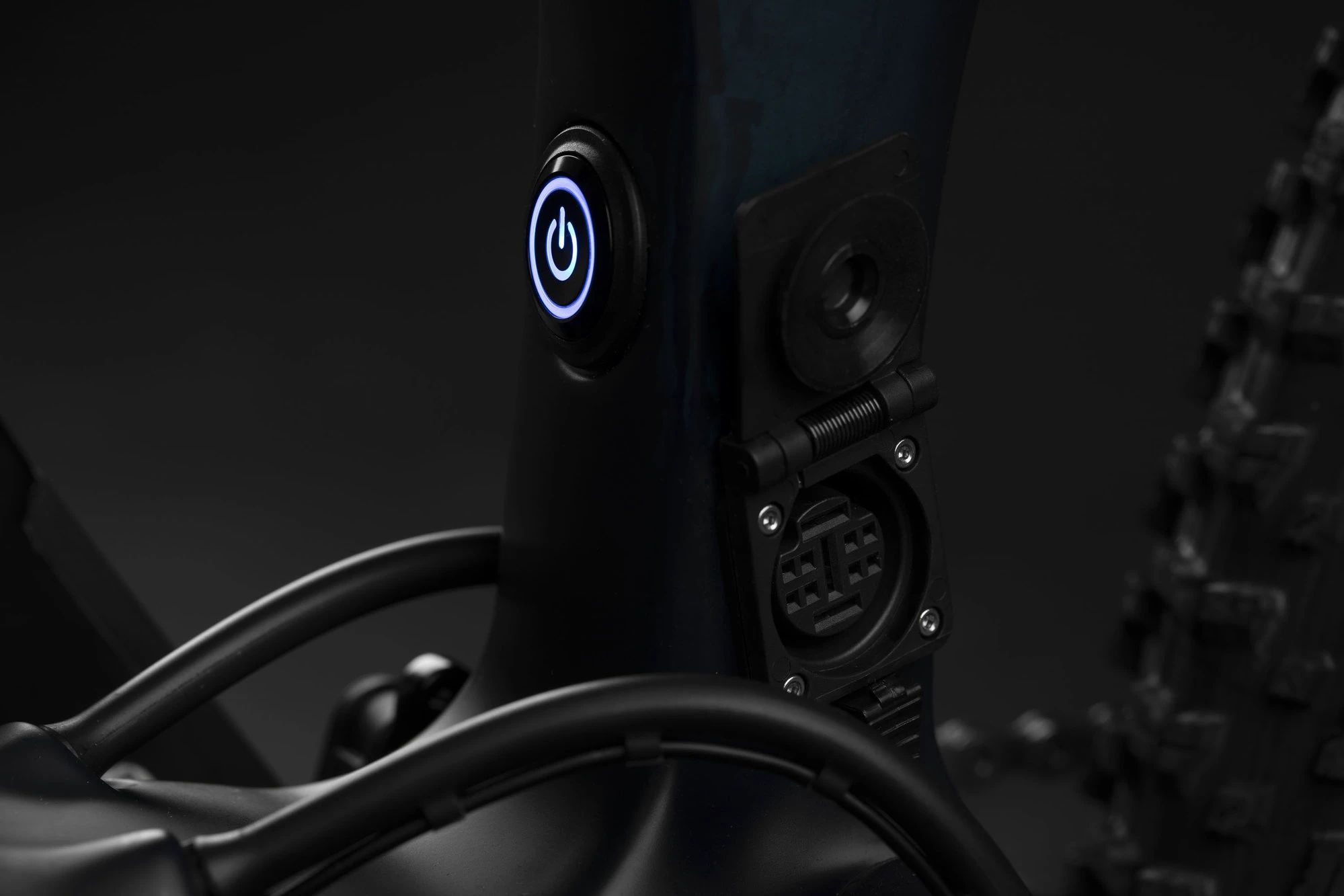 9. Orbea RISE M20 Carbon Raw-Shark Grey (Matt) - bicicletă electrică eMTB Trail
