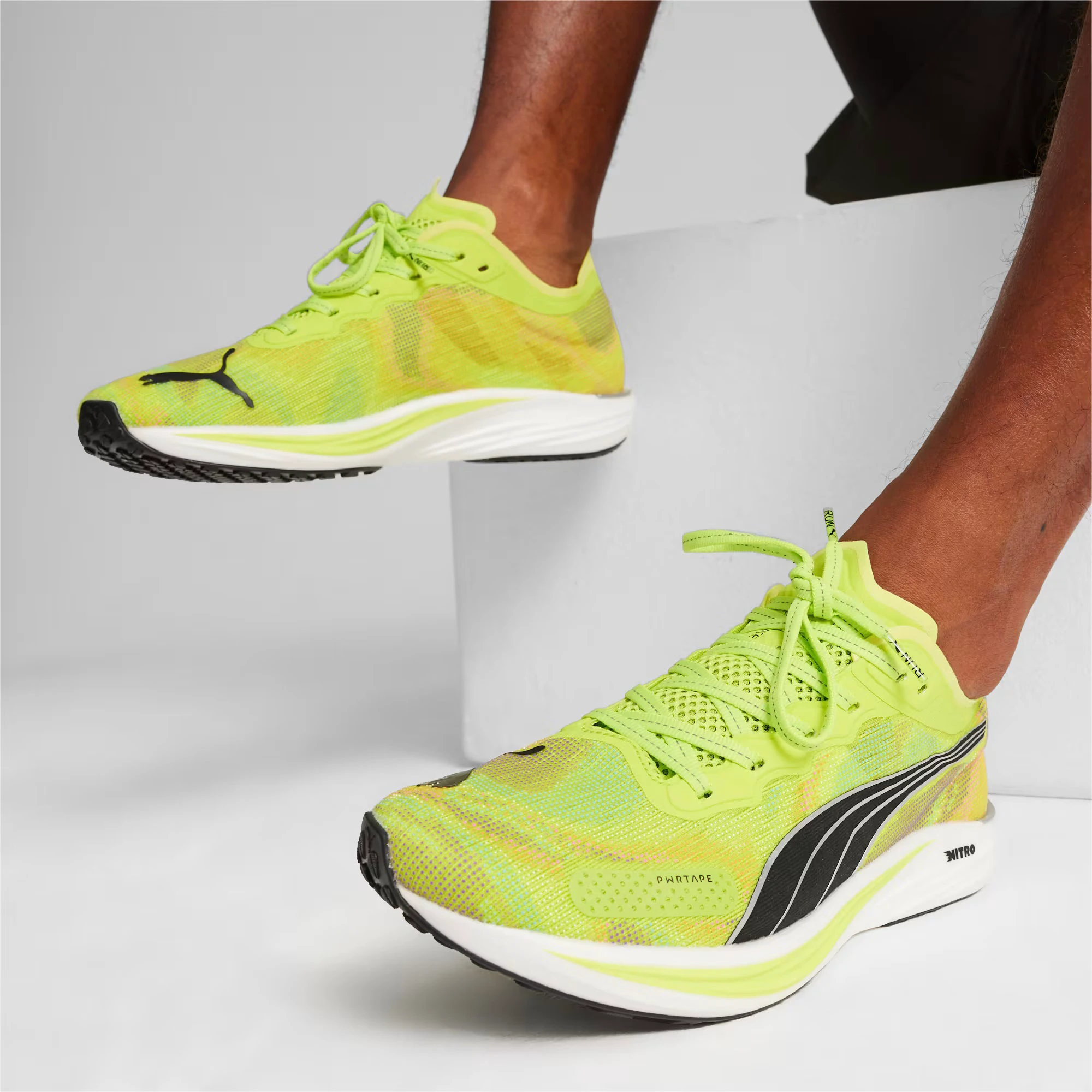 7. Puma - pantofi alergare pentru barbati Liberate NITRO 2 - Psychedelic Rush - verde fluo Lime Pow negru potocaliu