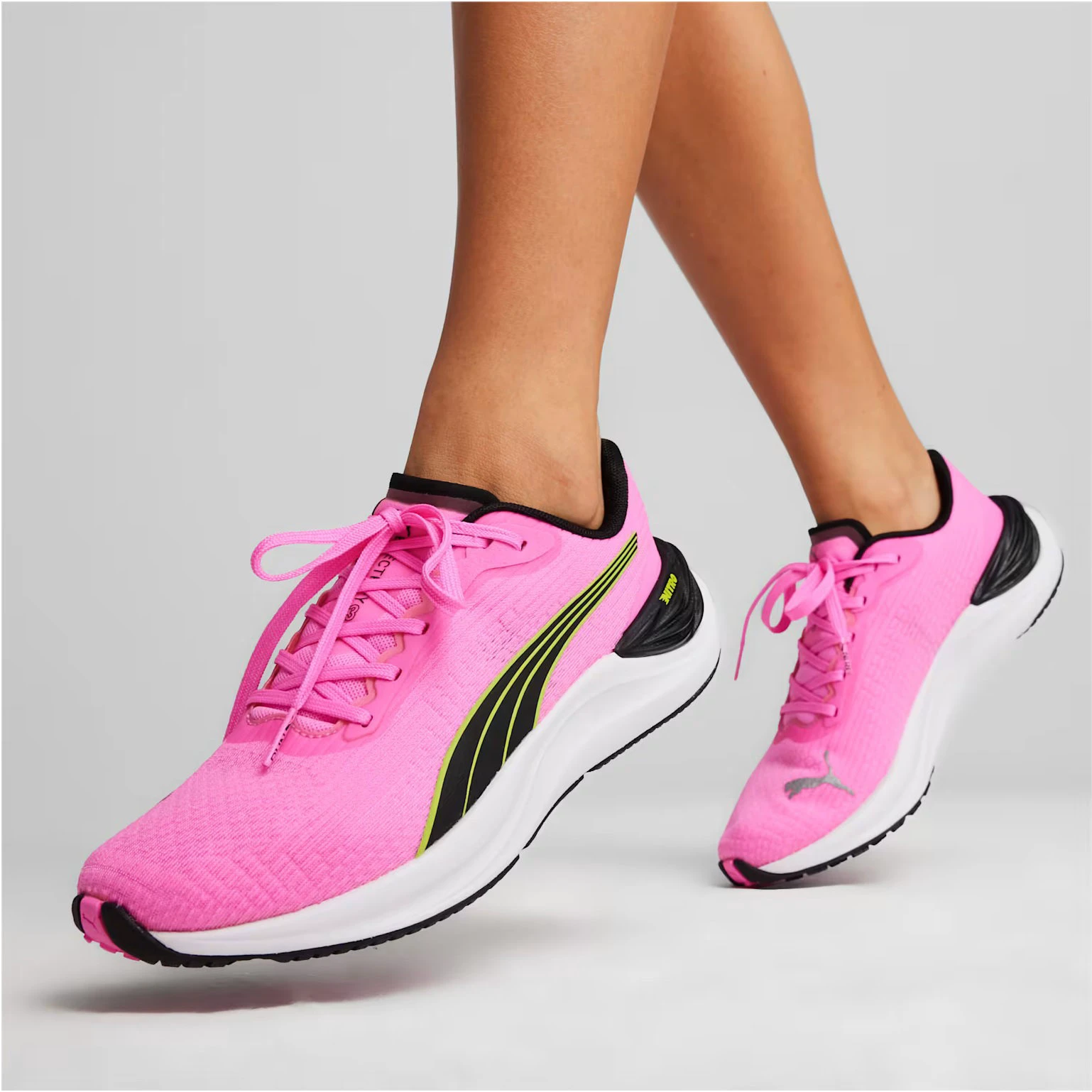 7. Puma - pantofi alergare pentru femei Electrify NITRO 3 W shoes - roz intens Poison verde Lime