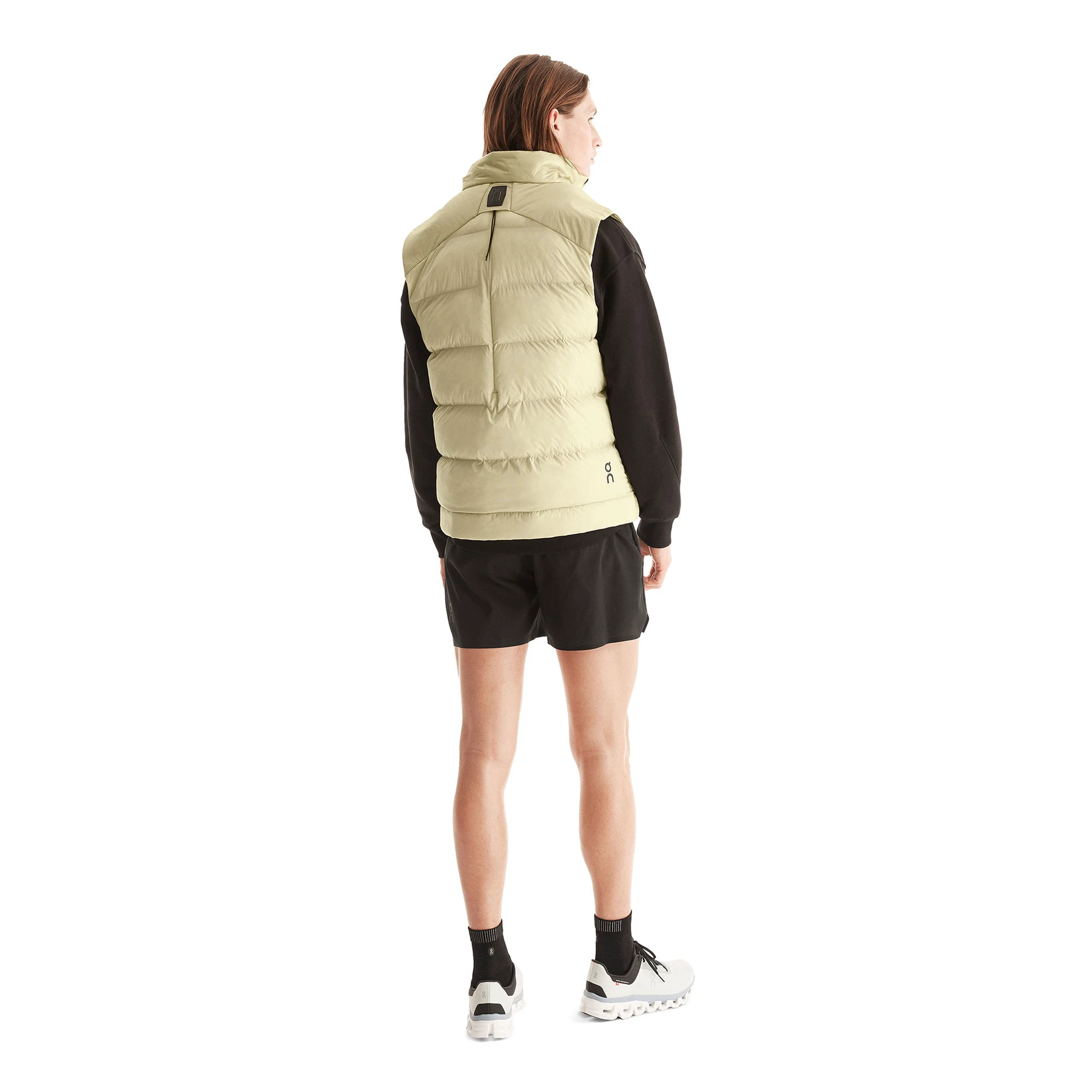 4. On Cloud - vesta puf vreme rece pentru barbati Challenger Vest - verde deschis andiva