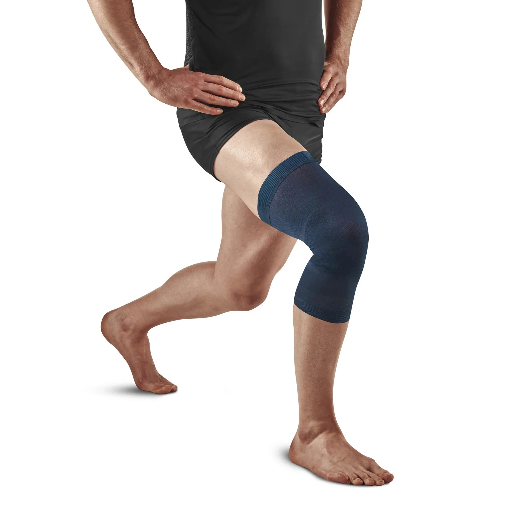 6. CEP - Genunchiera orto pentru compresie si protectie genunchi Light Support Compression Knee Sleeve - albastru inchis