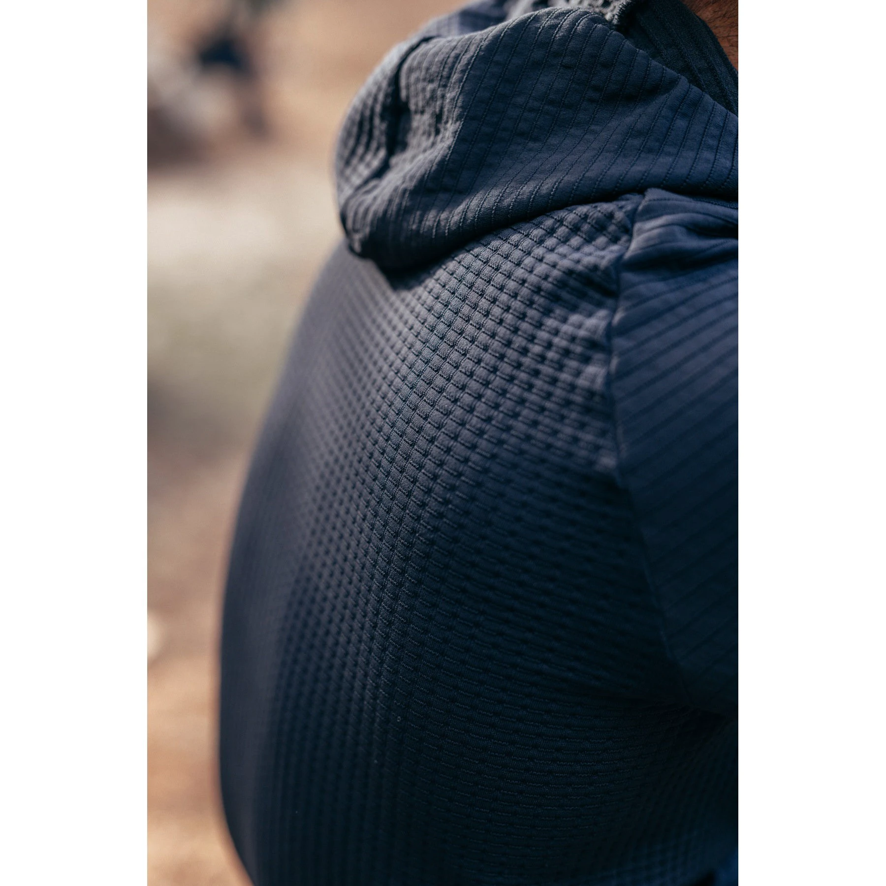 4. Northwave - bluza ciclism maneca lunga Route Knit Hoodie - negru