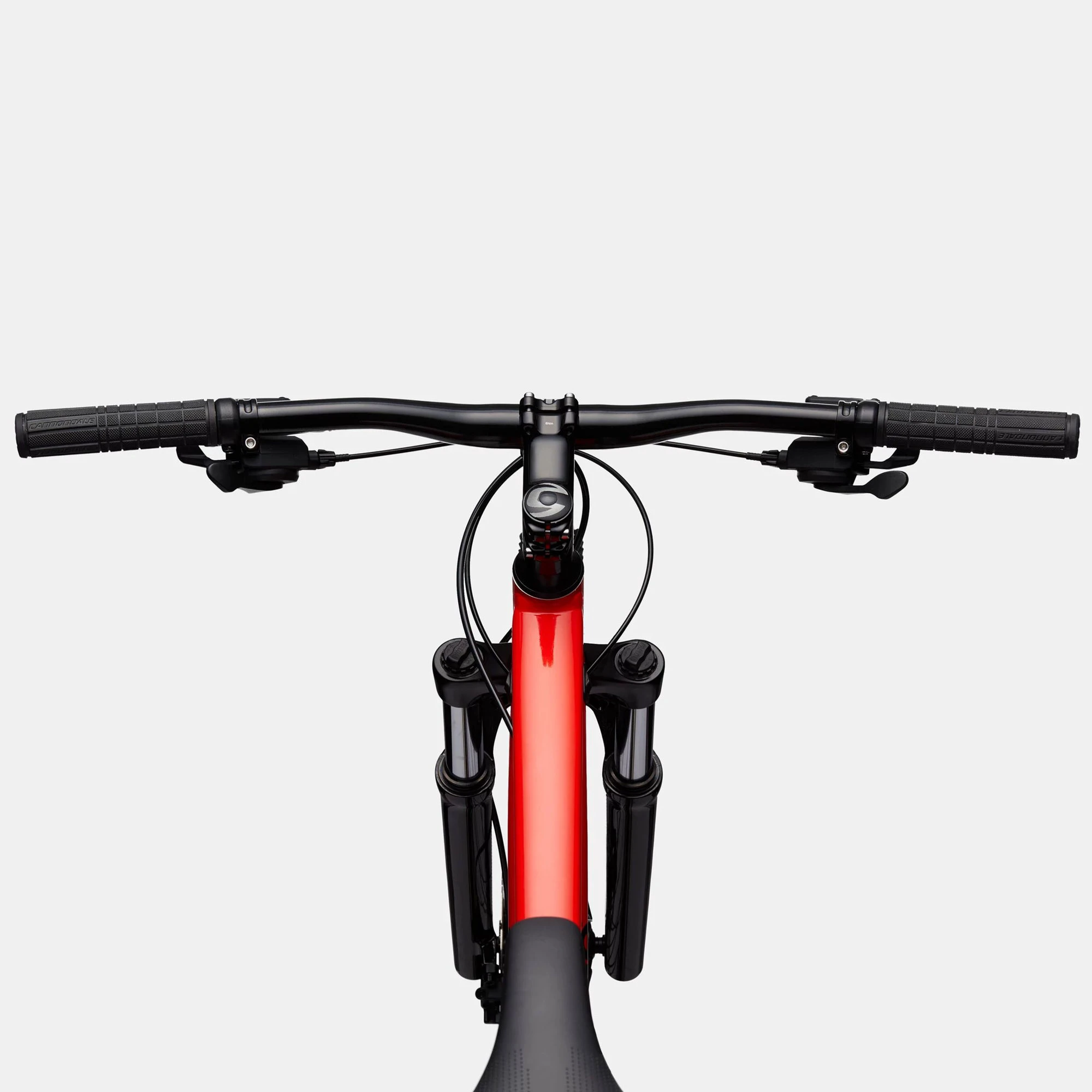 2. Cannondale Trail 7 bicicleta MTB hardtail - rosie