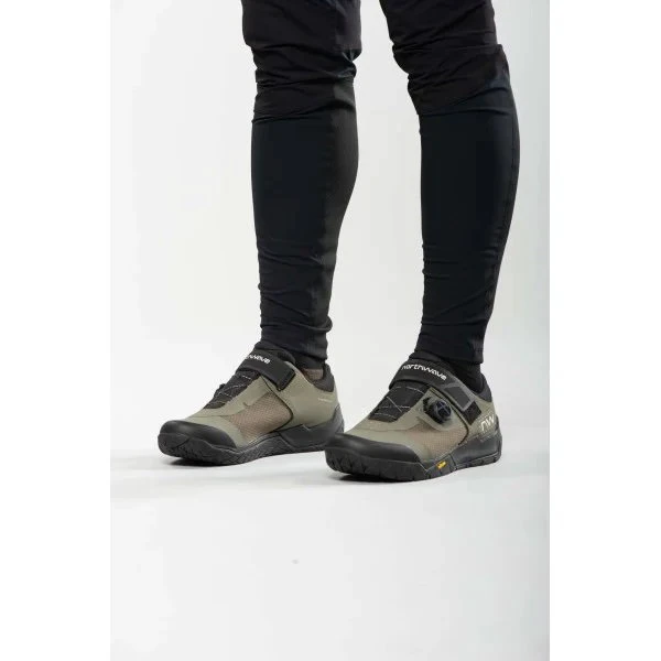 7. Northwave - pantofi ciclism MTB AM - Overland Plus - Dark Green