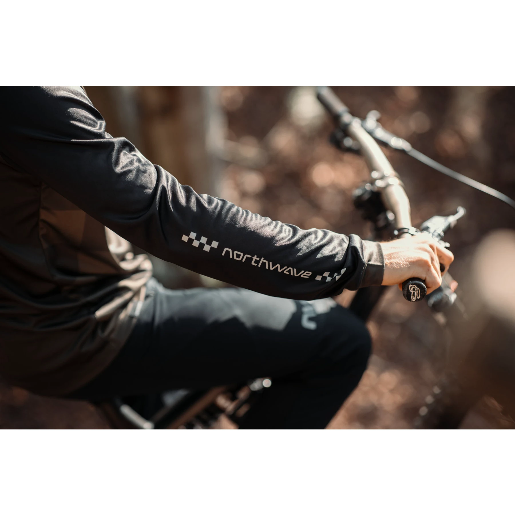 6. Northwave - bluza ciclism pentru barbati maneca lunga sharp jersey verde army negru
