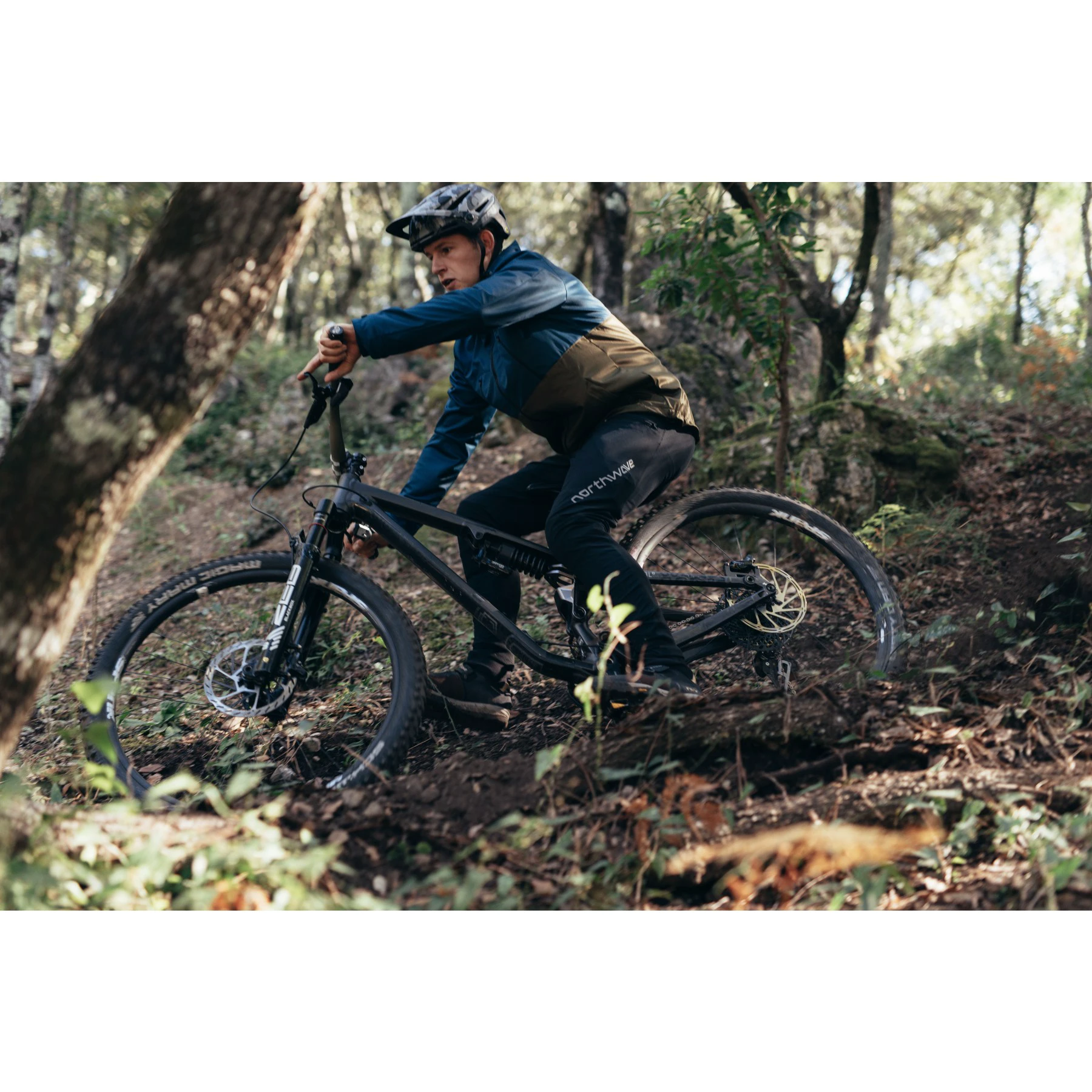 12. Northwave - jacheta ciclism iarna pentru barbati All mountain Easy Out Softshell - albastru verde army