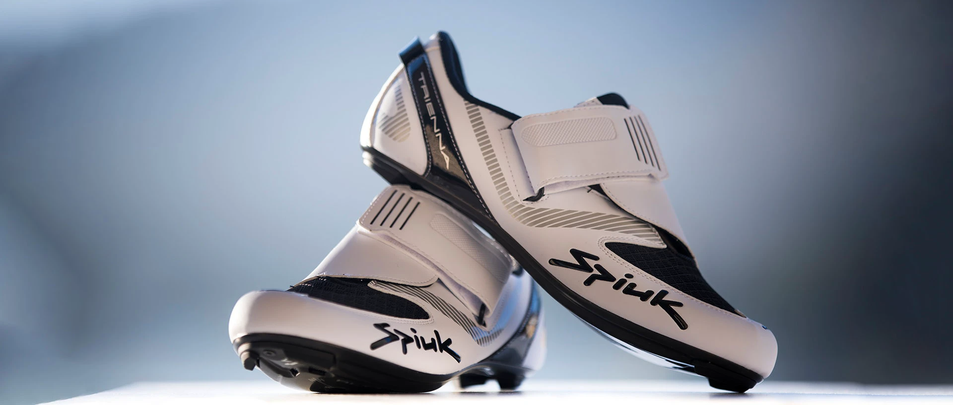 4. Spiuk - Pantofi ciclism triatlon TRIENNA TRI Carbon shoes - alb mat negru
