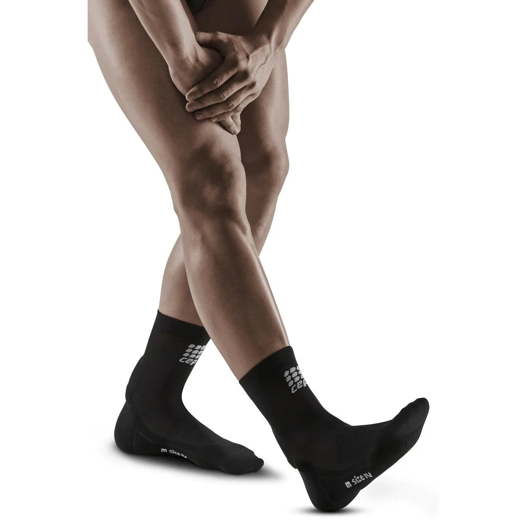 5. CEP - ortho calcaiul lui Ahile - Achilles Support Compression Short Socks - Negru