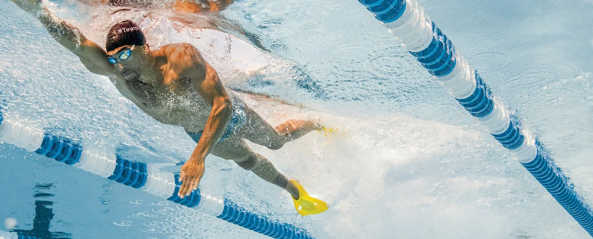 3. Finis Edge labe