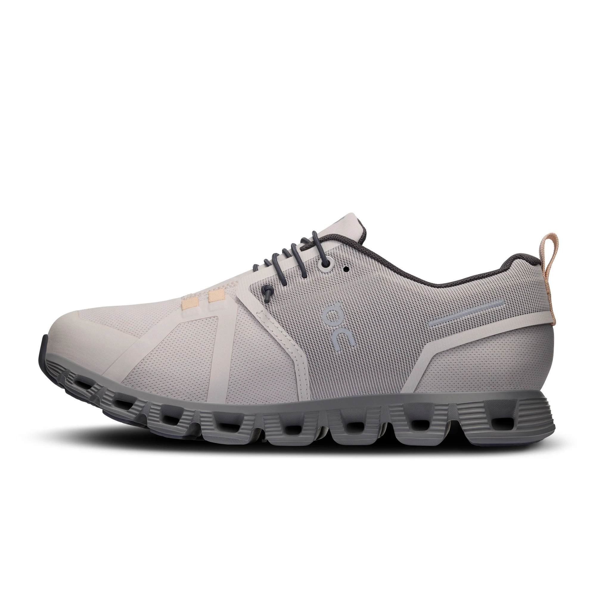 4. On - pantofi alergare - Cloud 5 Waterproof W - Pearl | Fog