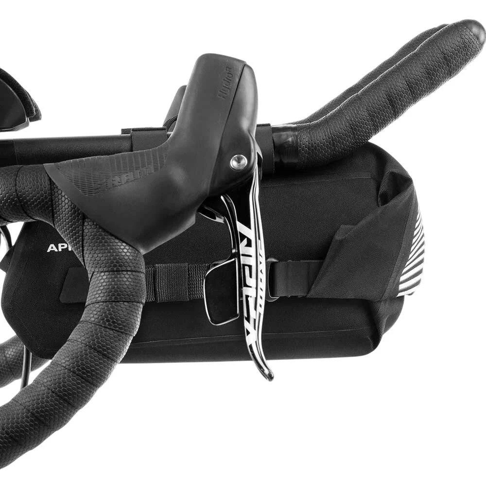 5. Apidura - geanta mica bicicleta cu prindere pe ghidon, (tip Aerobars sau pentru competii) Racing Aerobar Pack 2.5 litri
