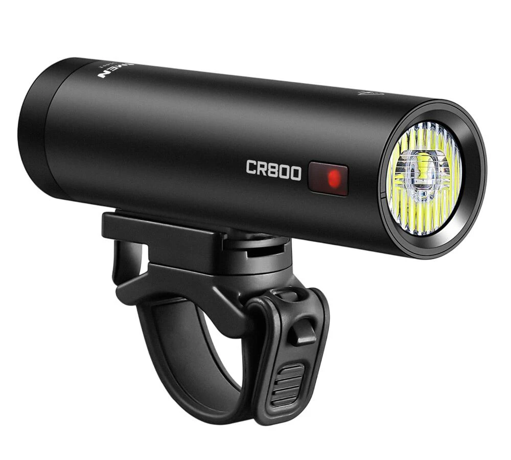 1. Far RAVEMEN CR800 USB 800 lumeni - negru - lentila antiorbire