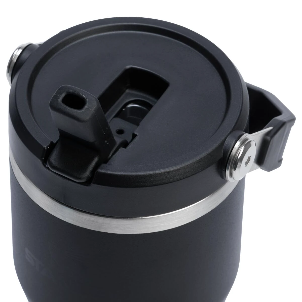 3. Stanley - termos tip sticla cu pai - IceFlow™ Flip Straw Tumbler - 0.6L - negru