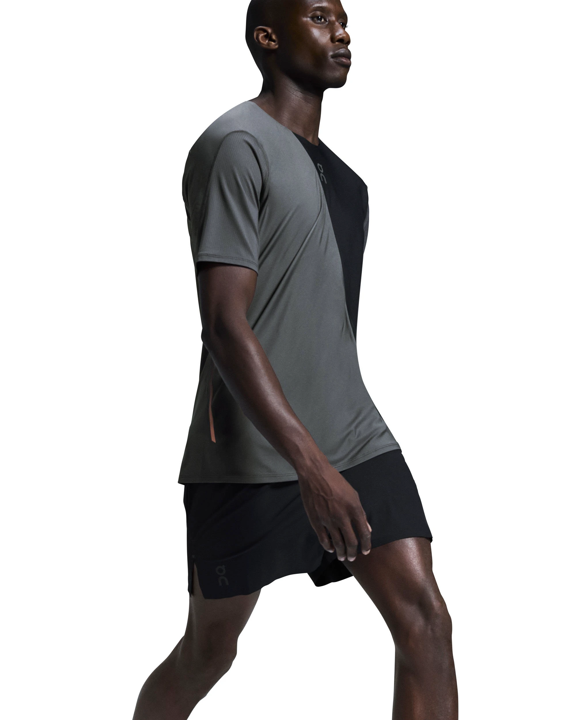 6. On - pantaloni scurti - Ultra Shorts - Black | Black