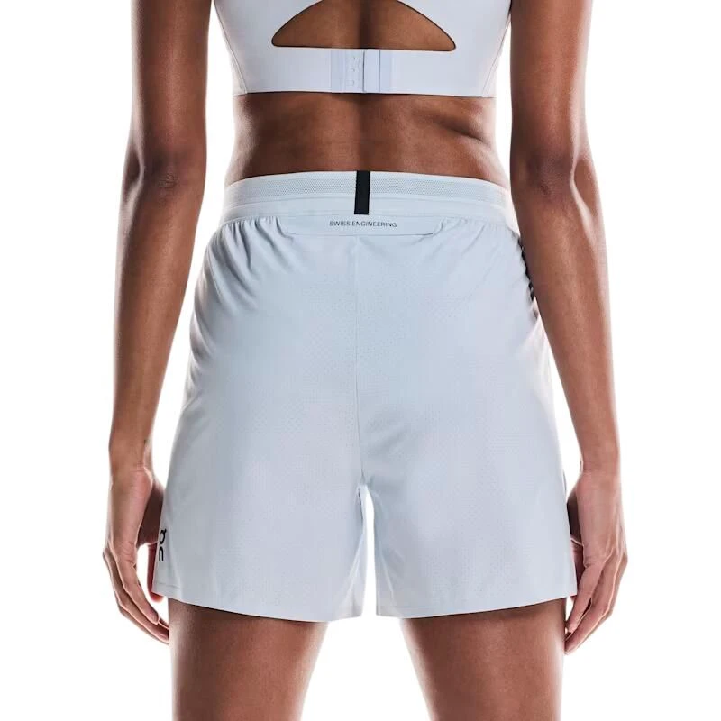 5. On - pantaloni scurti - 5" Performance Shorts - alb