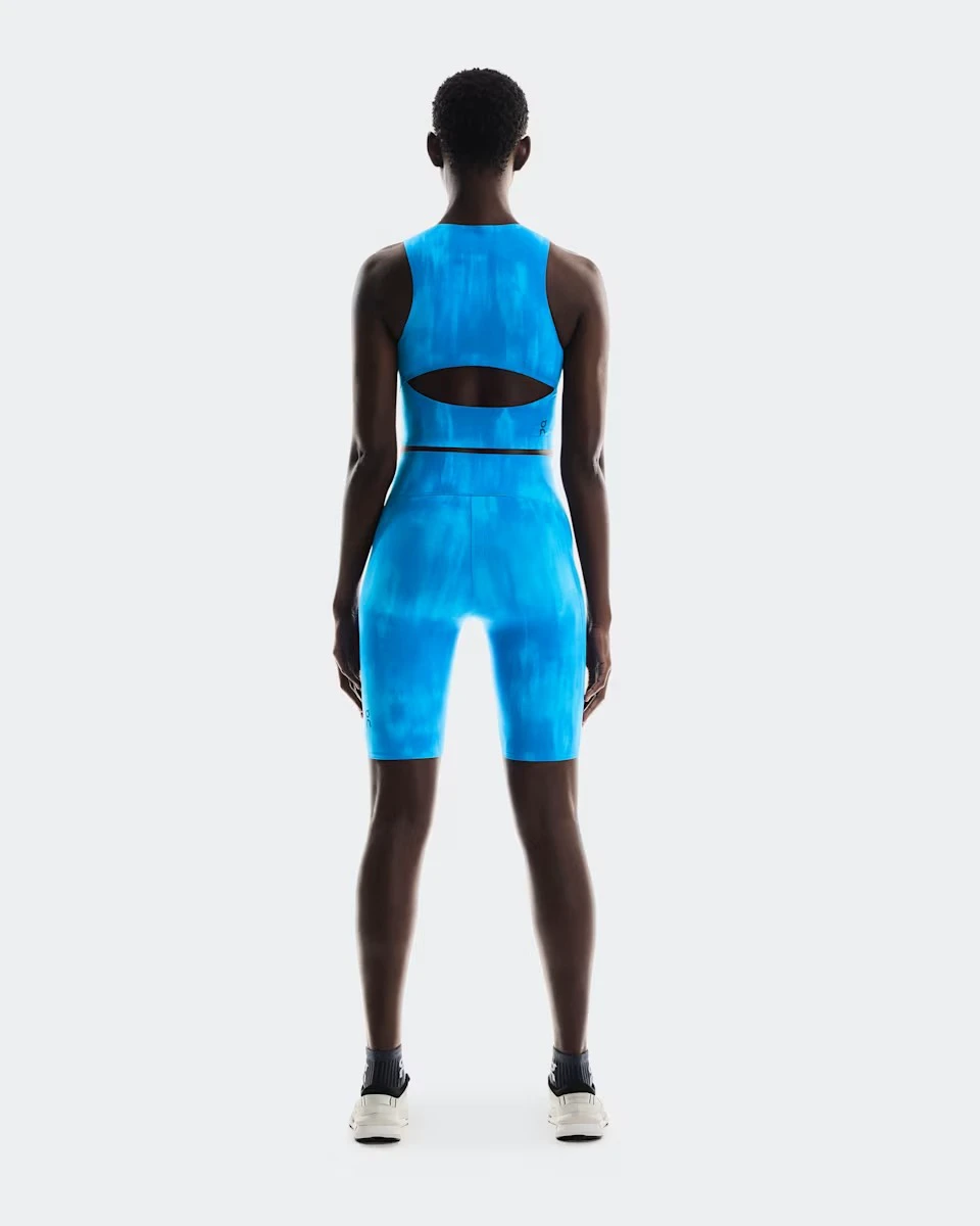 2. On - bustiera - Studio Open Back Crop W - Blue