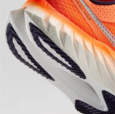 9. Saucony - pantofi alergare - Endorphin PRO 4 - fog | peel