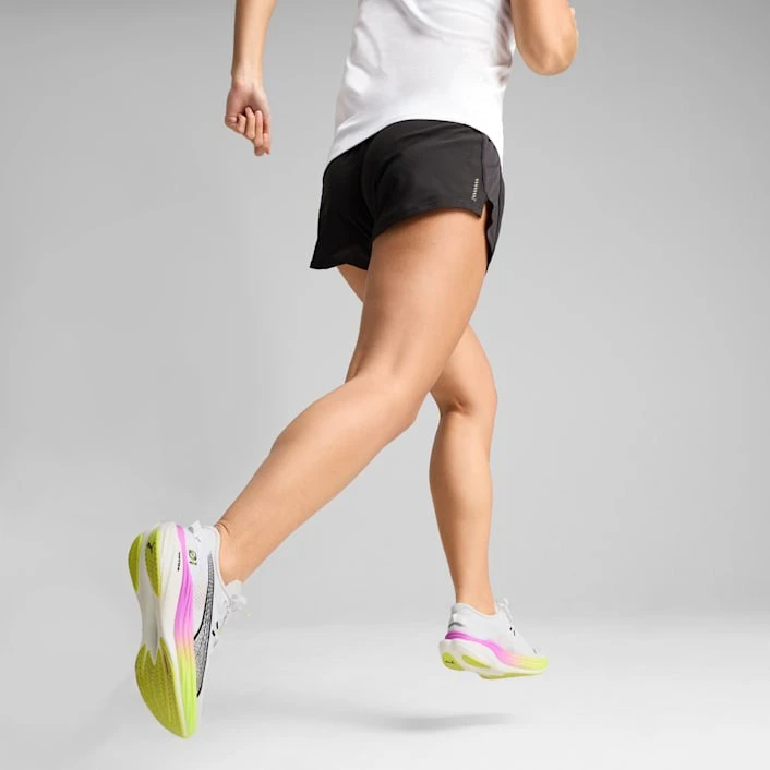 4. Puma - pantaloni scurti - Run Velocity 3" Short W - Negru