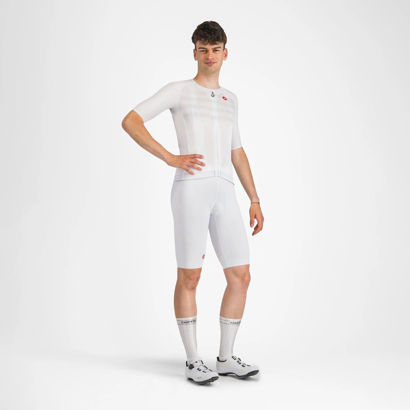4. Castelli - pantaloni ciclism scurti cu bretele - Free Aero Race S Bibshort - alb