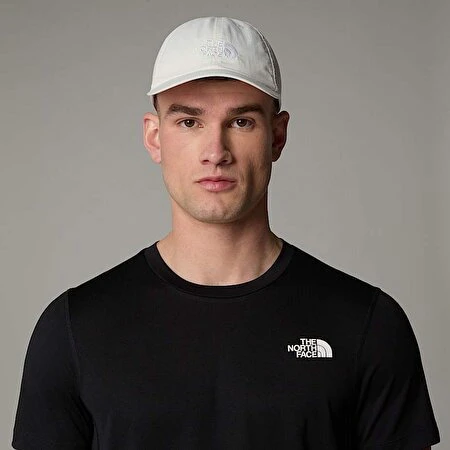 2. The North Face - sapca - Horizon - Alb
