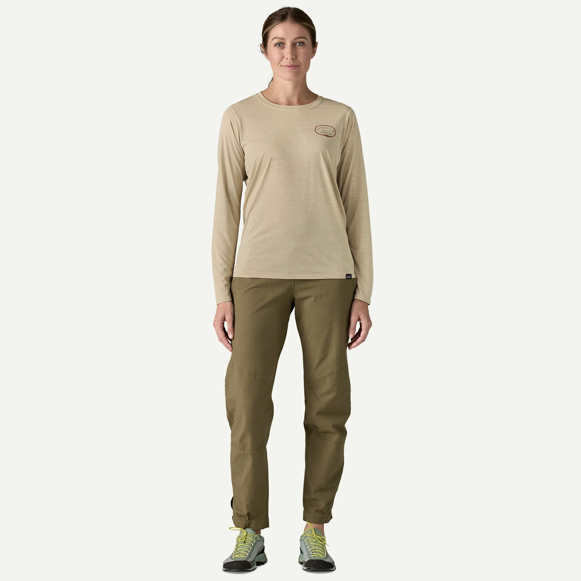4. Patagonia - bluza - W Capilene Cool Daily Graphic Lands - Mov