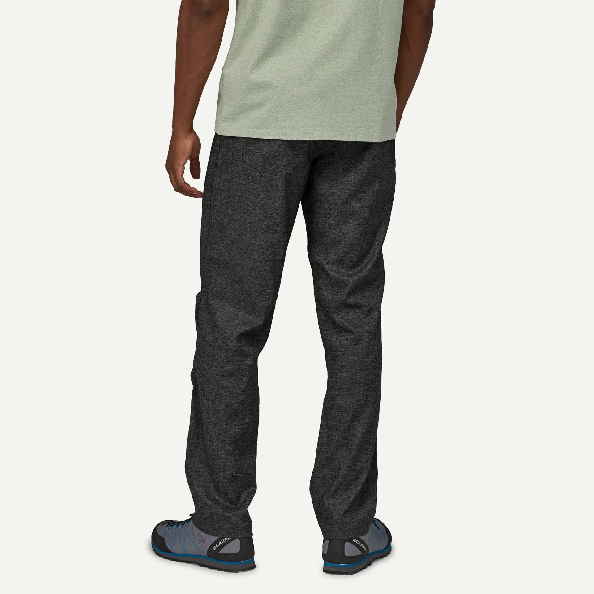 3. Patagonia - pantaloni - M Hampi Rock - Regular - Negru