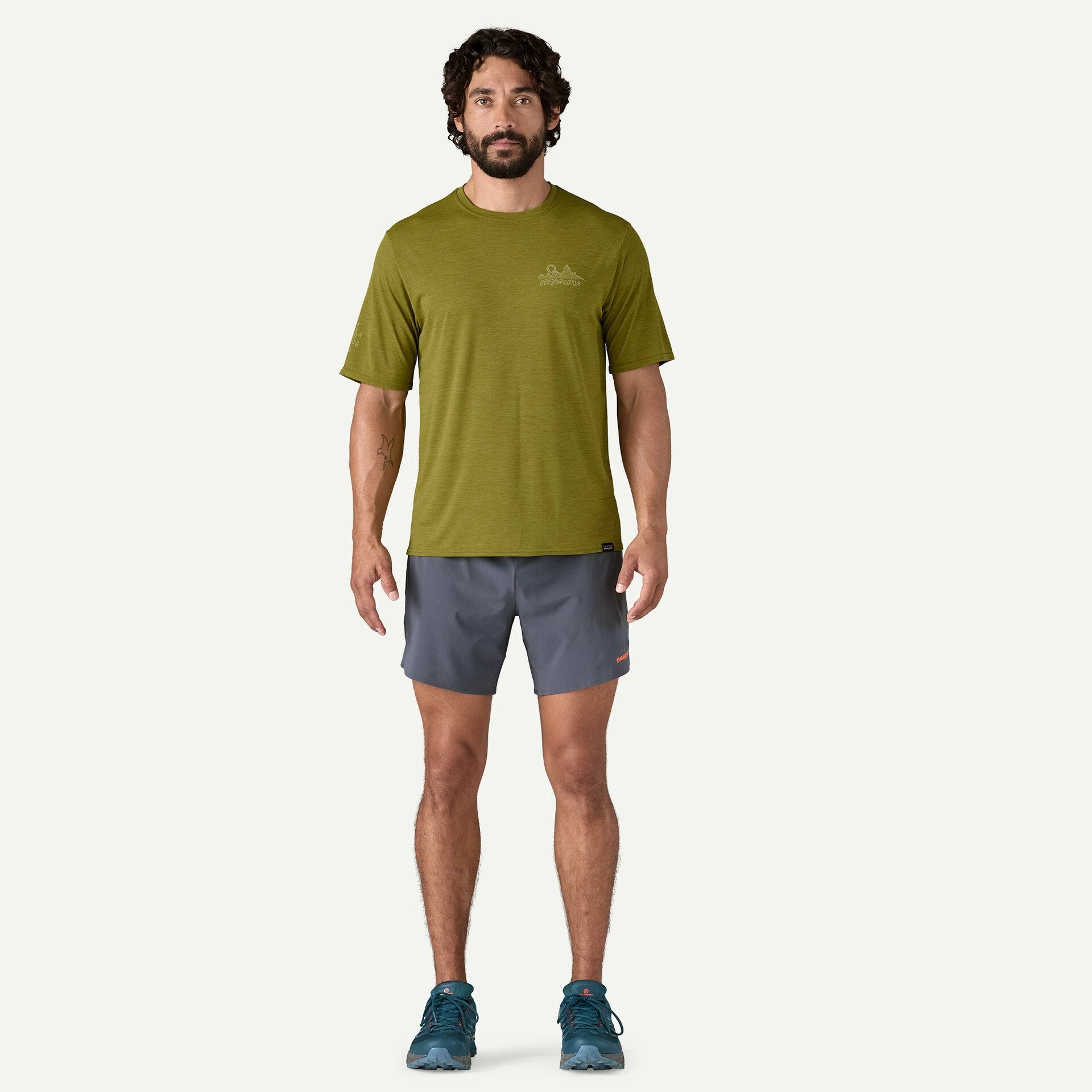 4. Patagonia - tricou - M Capilene Cool Daily Graphic Lands - Gri
