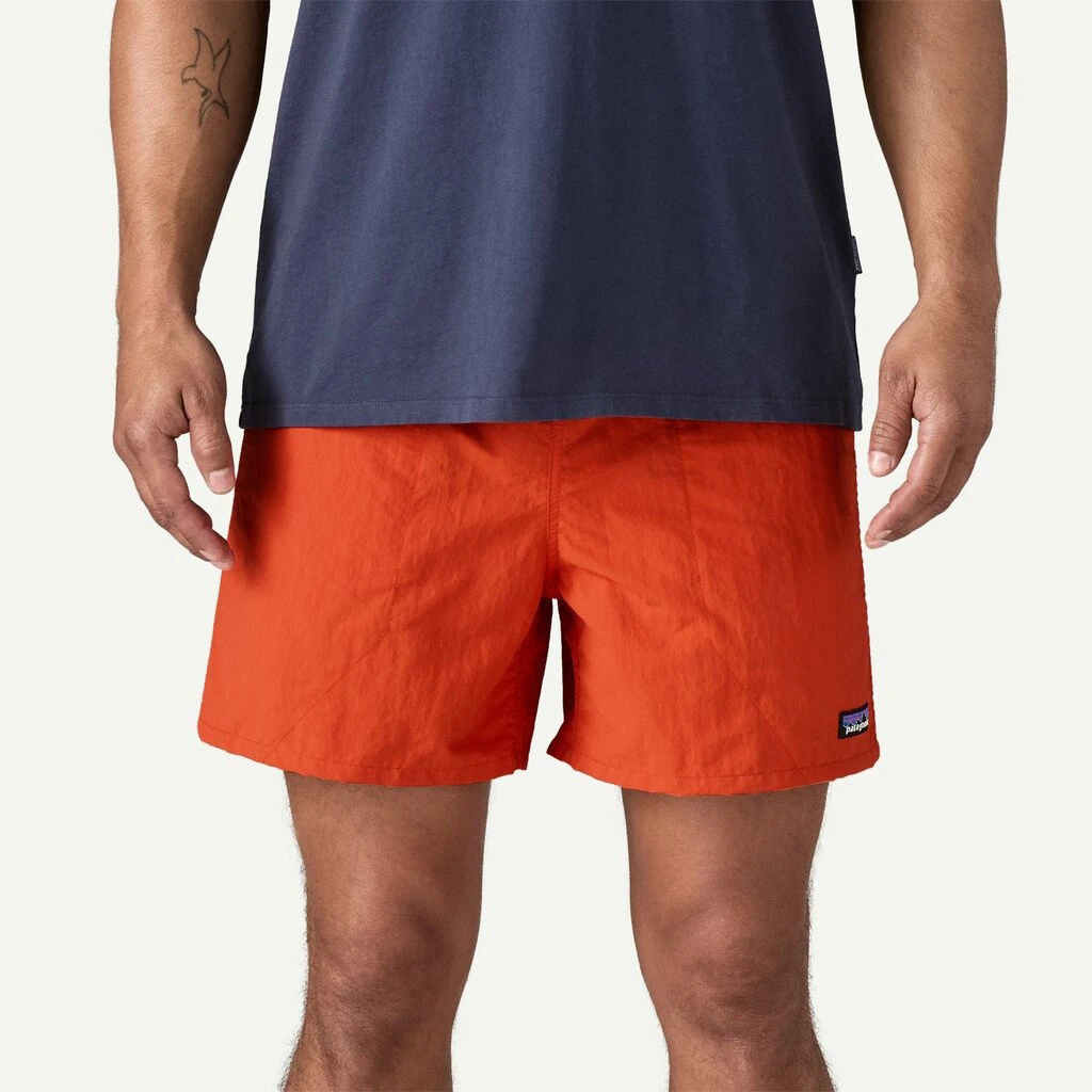 2. Patagonia - sort - M Baggies Shorts 5 In - Portocaliu