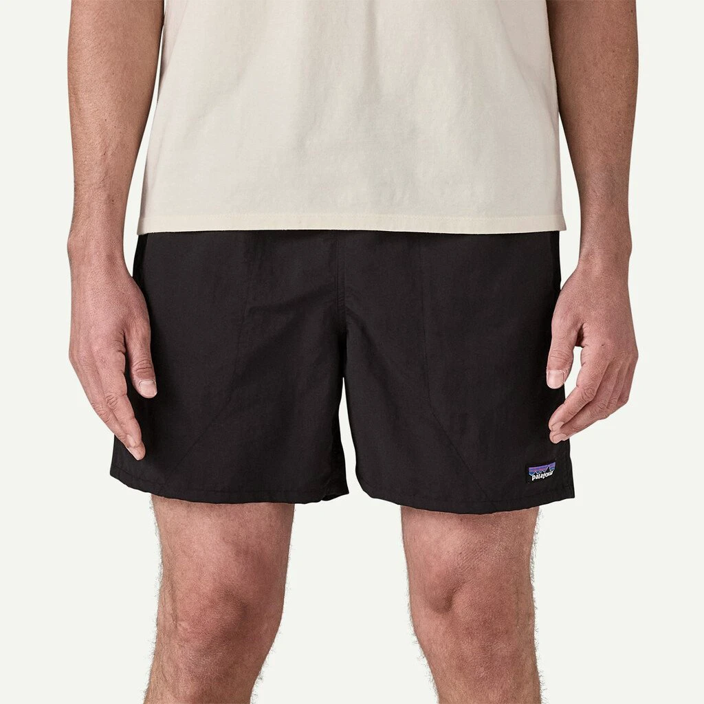 2. Patagonia - sort - M Baggies Shorts 5 In - Negru