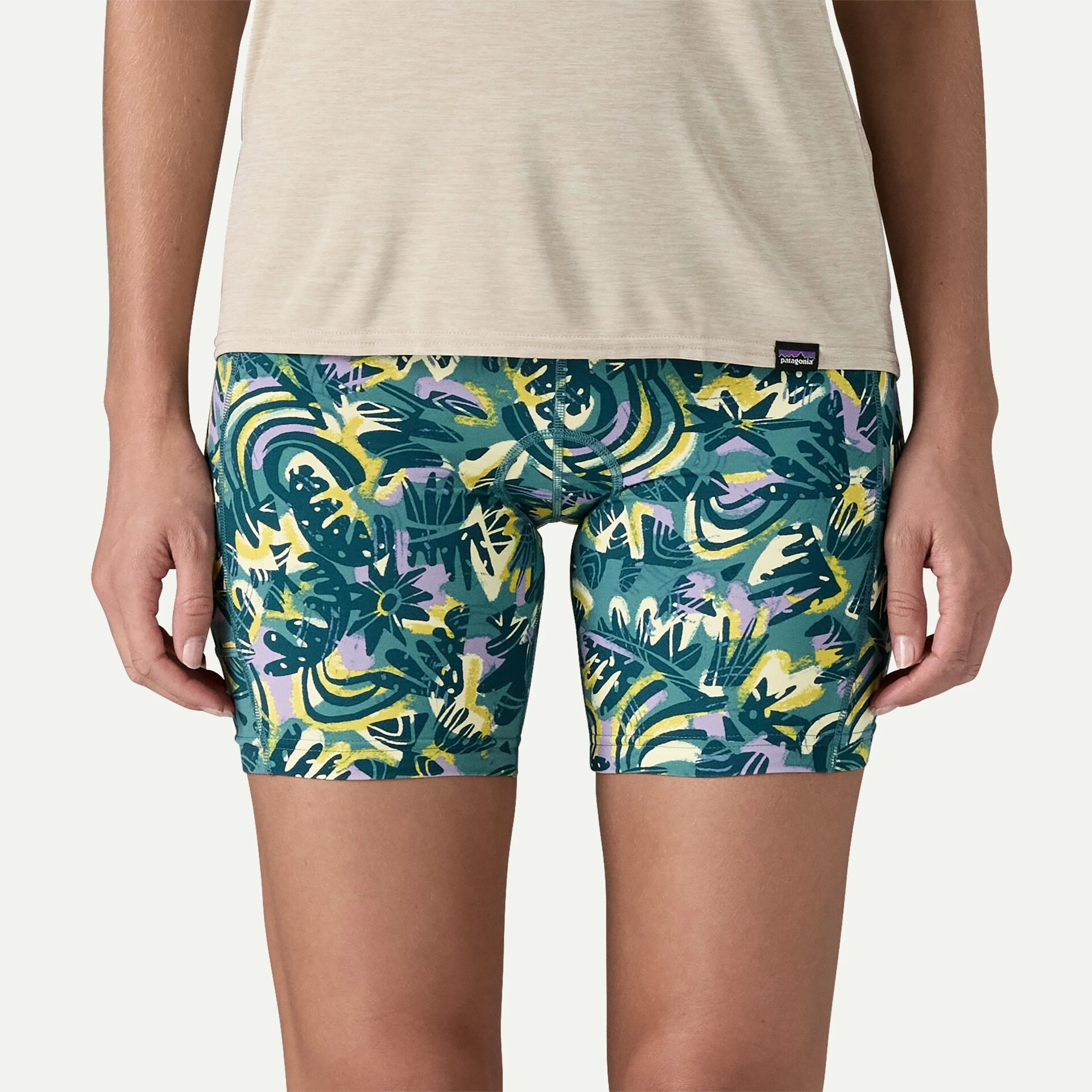 2. Patagonia - sort - W Nether Bike Shorts - Albastru