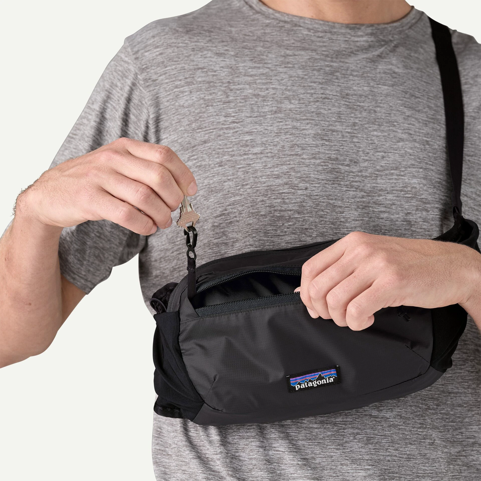 6. Patagonia - borseta - Terravia Hip Pack - Verde