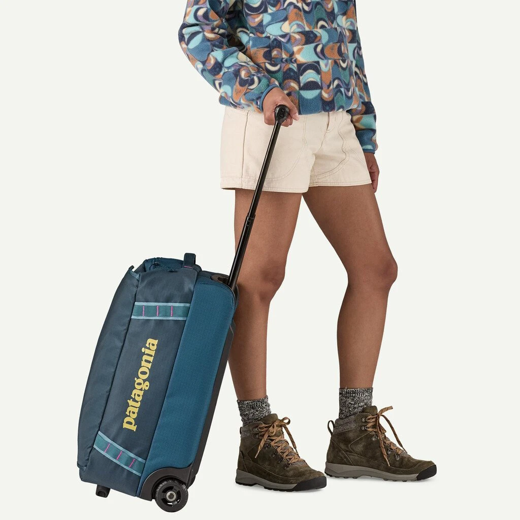 2. Patagonia - geanta - Black Hole Wheeled Duffel 40L - Verde
