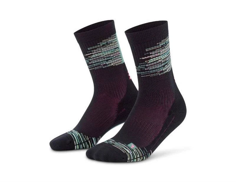 1. CEP - sosete compresie medii - paris vibes 80`s socks mid cut W - black | green mix