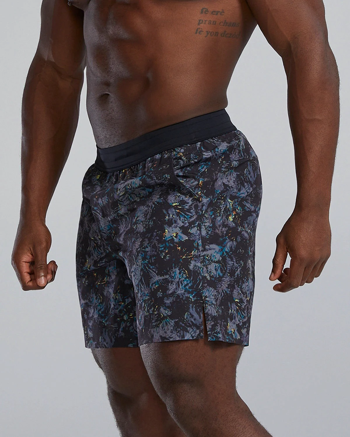 3. TYR - sort baie - Hydrosphere Unbroken Shorts Unlined 7" - gri | multicolor