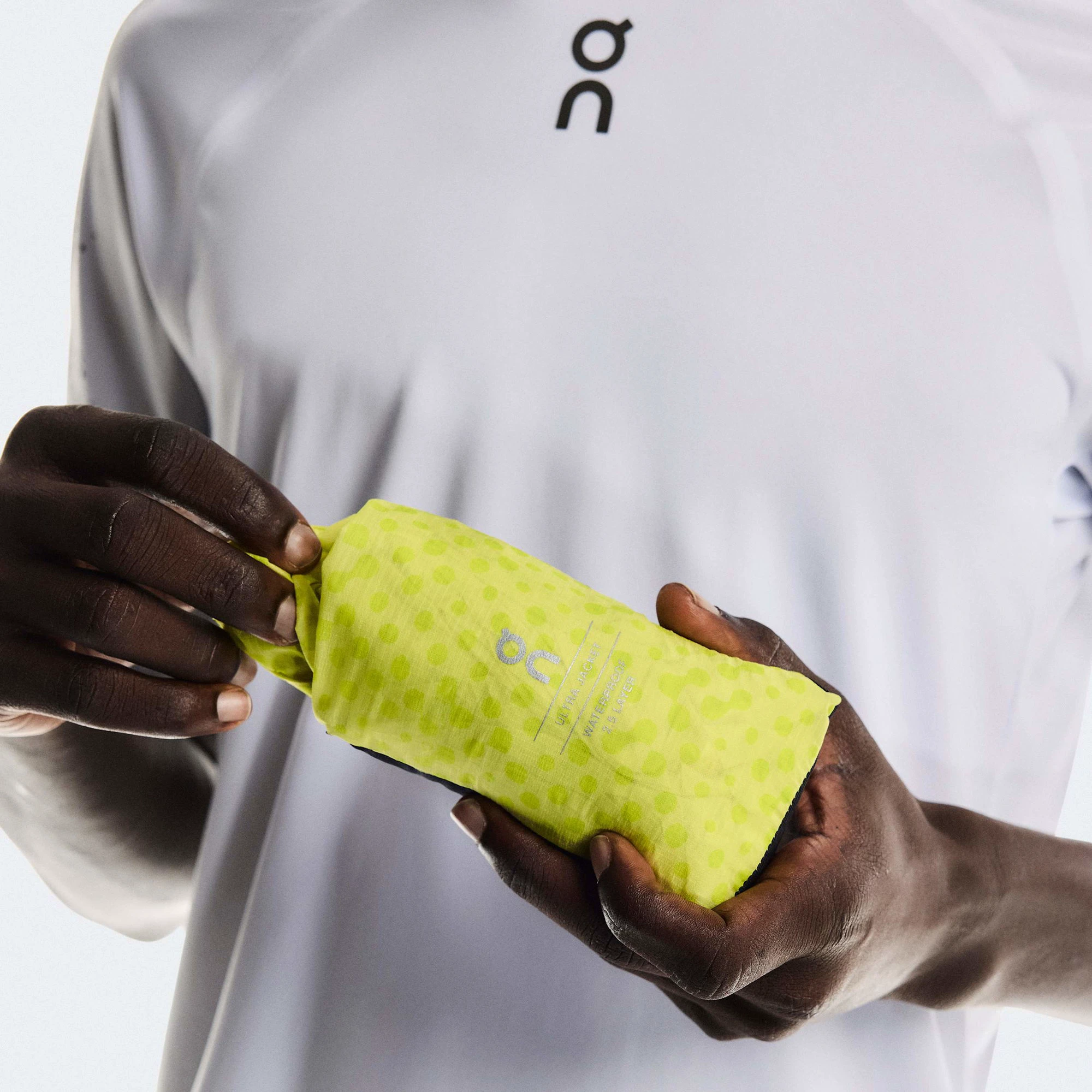 11. On - geaca waterproof - Ultra Jacket - Limelight | Lime