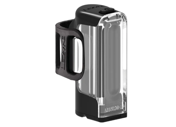 1. Lezyne - Lumina fata - STRIP+ DRIVE - 700 lumeni