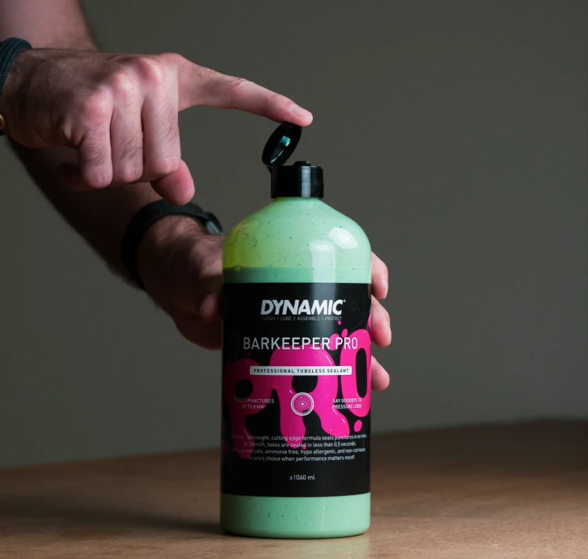 2. Dynamic - solutie antipana - Bar Keeper Pro Tire Sealant - DY-117 - 1L