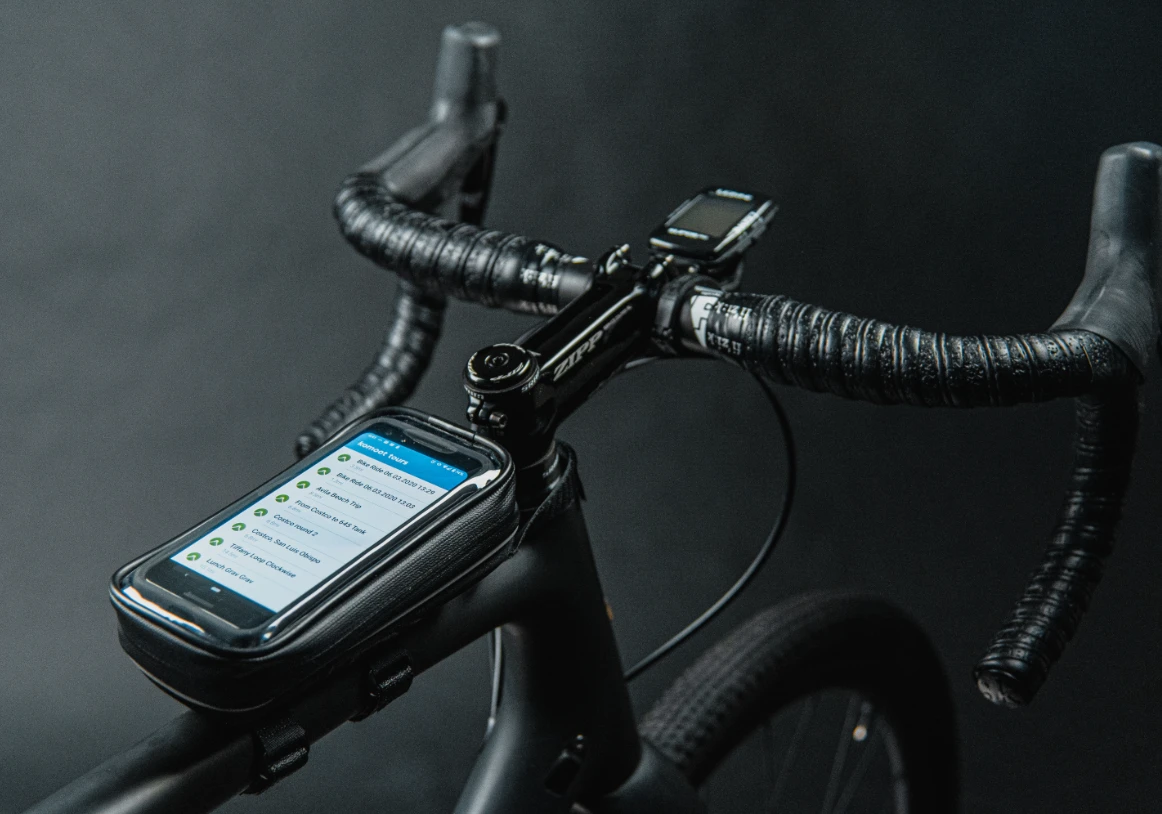 3. Lezyne - borseta - Smart Energy Caddy XL Top-Tube pentru telefon 0.5 L - neagra