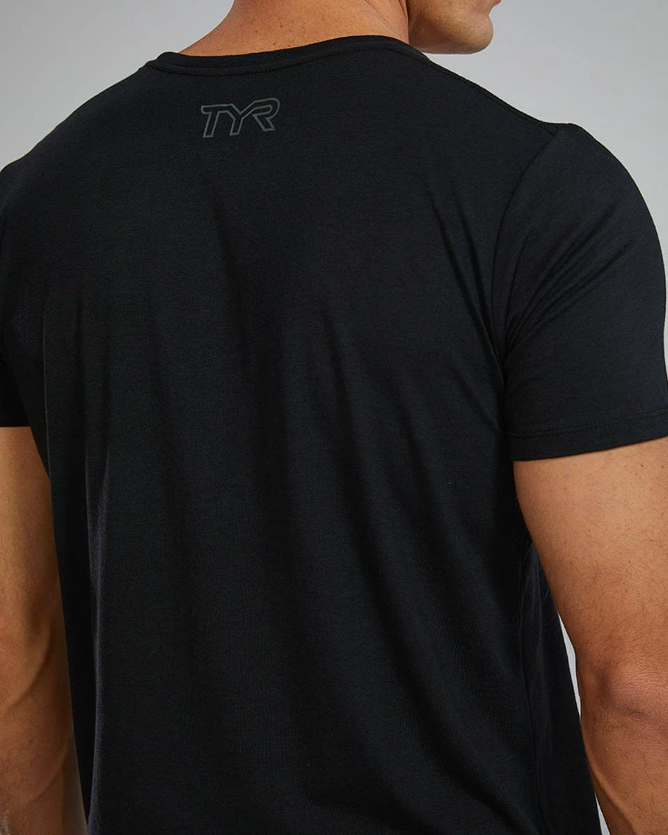 7. Tricou tehnic TYR Ultrasoft Lightweight - negru | confortabil și durabil