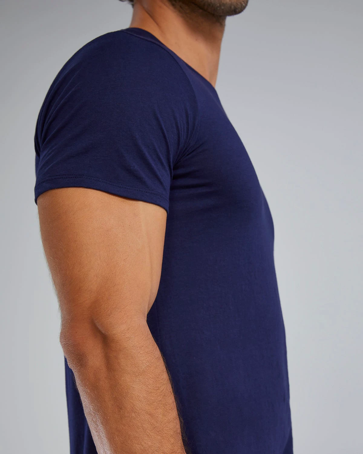 5. Tricou tehnic TYR Unisex Lightweight Ultrasoft Tech - confortabil - NAVY