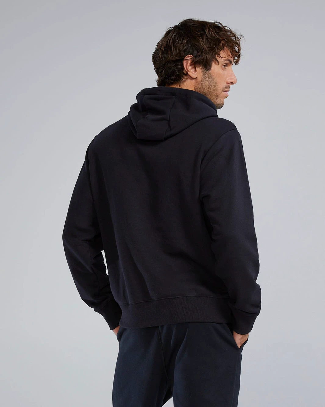 2. Hanorac TYR Ultrasoft Midweight Fleece - negru | căldură și confort